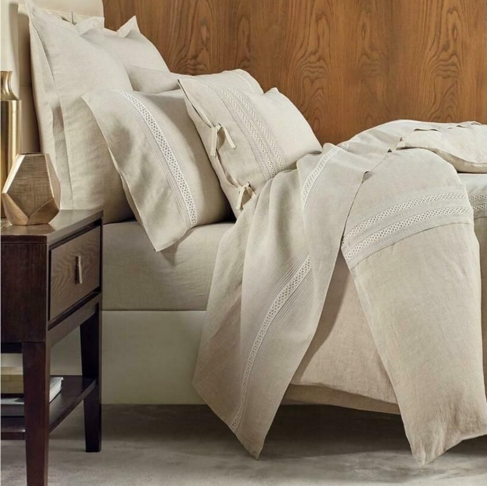 Hotel Madison King Duvet Cover & 2 Standard shams